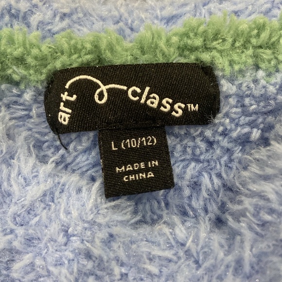 GREAT CONDITION!!! cute fuzzy V-neck sweater - Picture 2 of 7